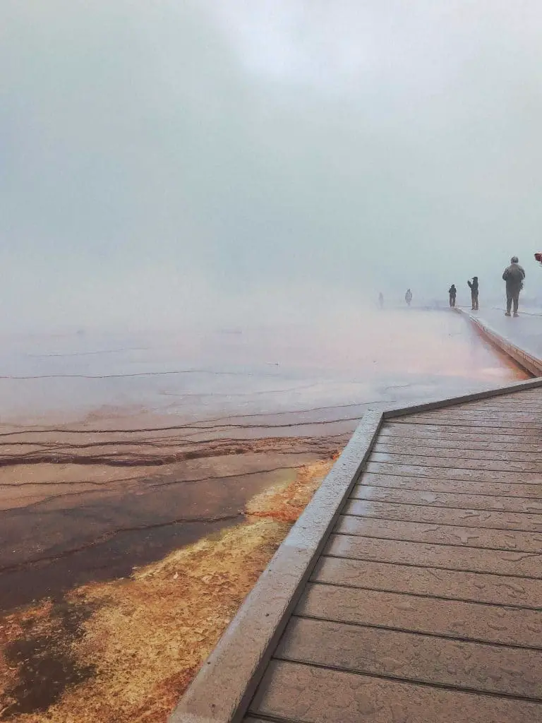 Grand Prismatic Springs, Midway Geyser Basin, Yellowstone
