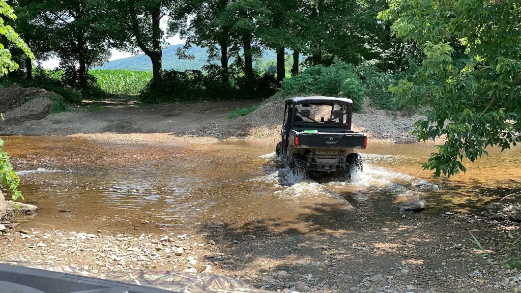 UTVs driving through water, an unusual adventure in Connecticut
