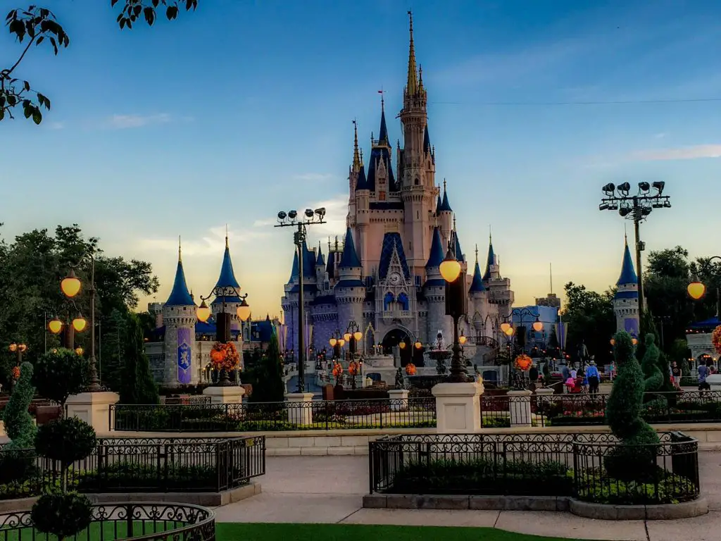 Cinderella Castle has many differences between Disney World castle and Disneyland Castle