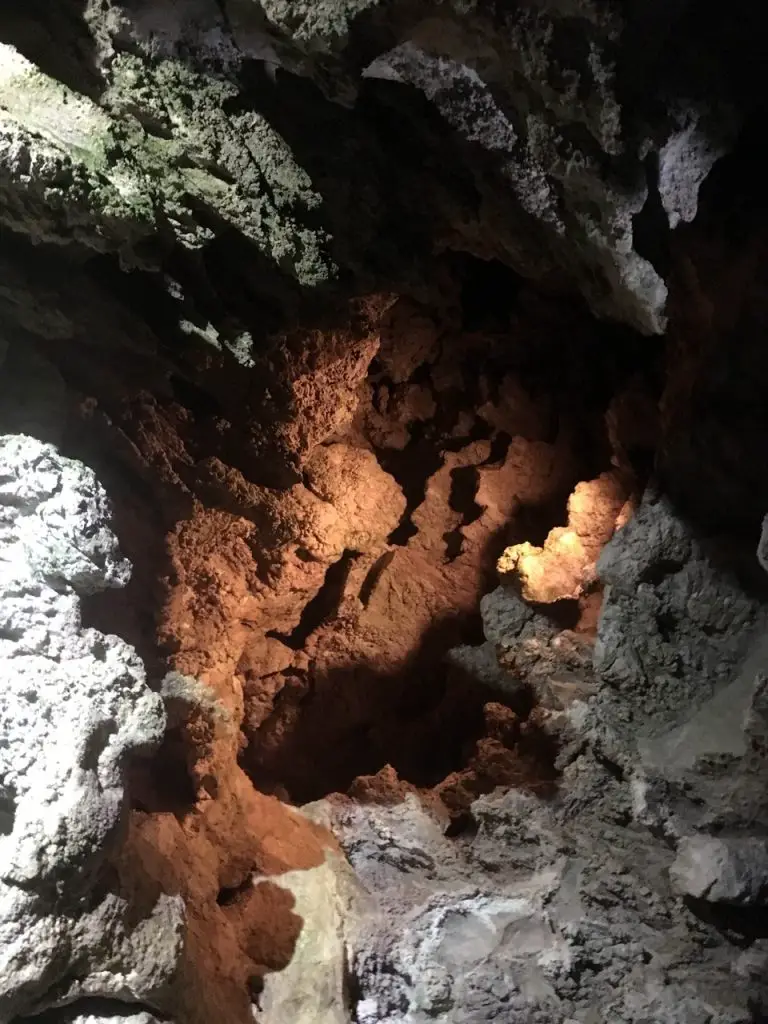Caver formation at Oregon Caves National Monument, one of Oregon's scenic places you can't afford to miss.