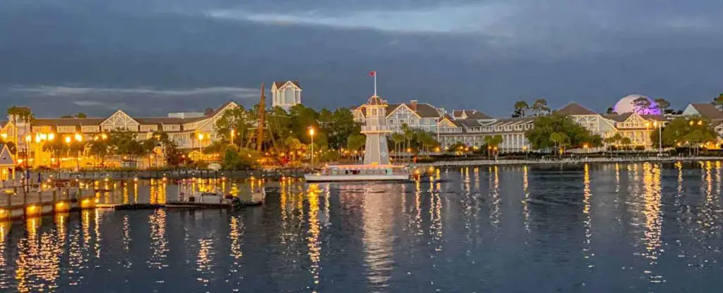 Exterior of Disney World Beach and Yacht Club at night
