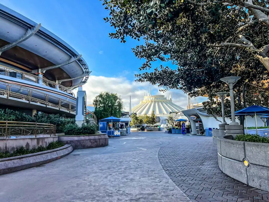 Empty walkways in tomorrowland during Disneyland Early Entry.