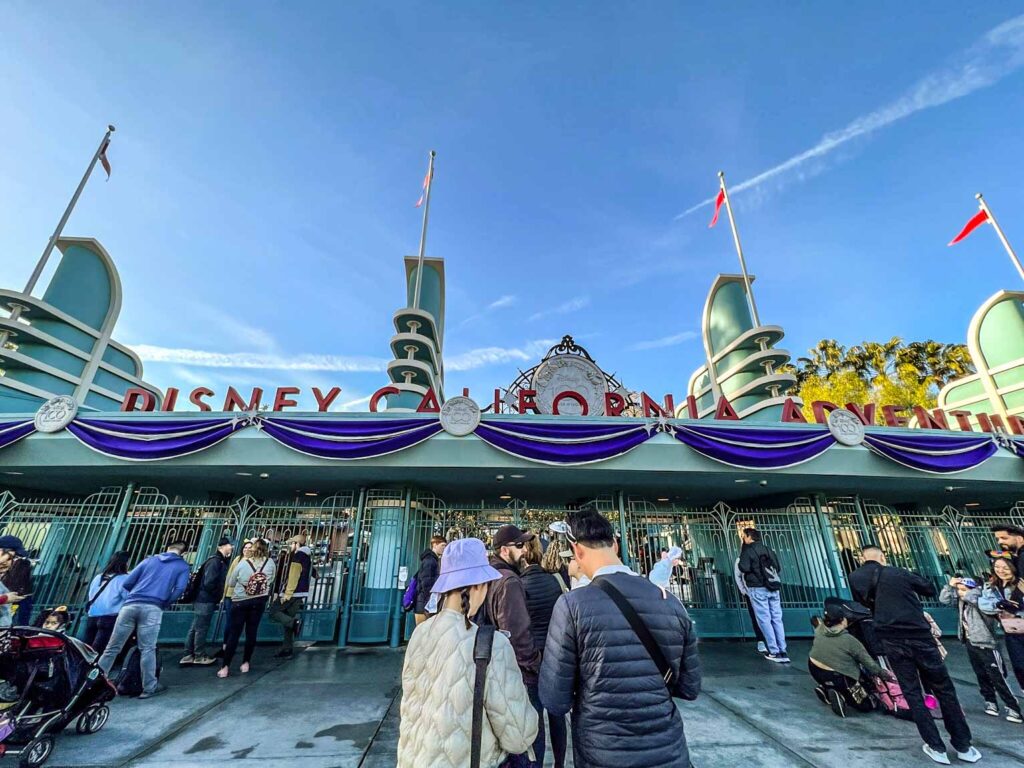 The growing line outside of Downtown Disney as guests line up for EArly Entry.