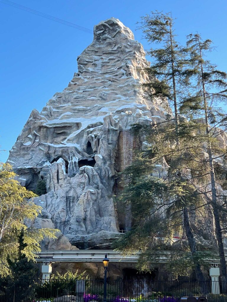 disneyland matterhorn ride