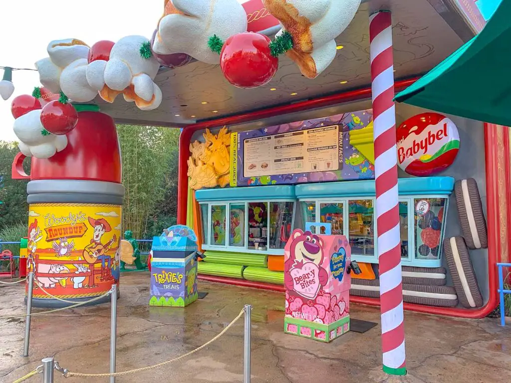 Woody's Lunch Box inside Disney's Hollywood Studios Florida Park 