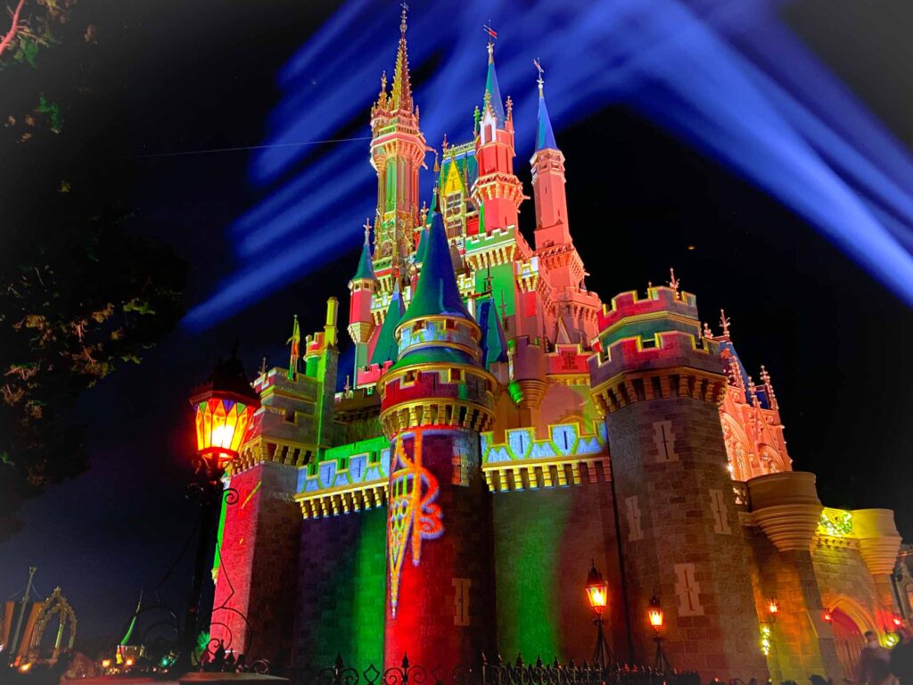 castle christmas lights 2020