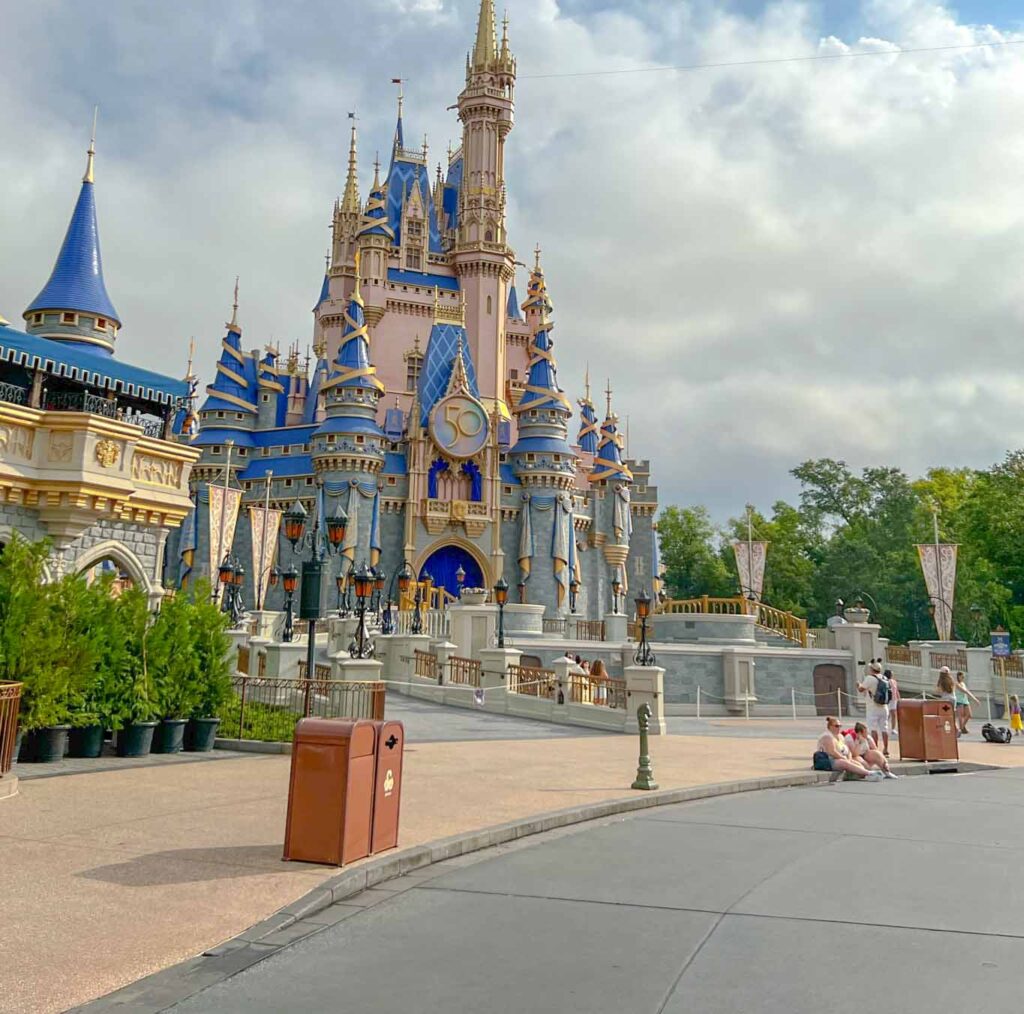 Cinderella castle crowds april