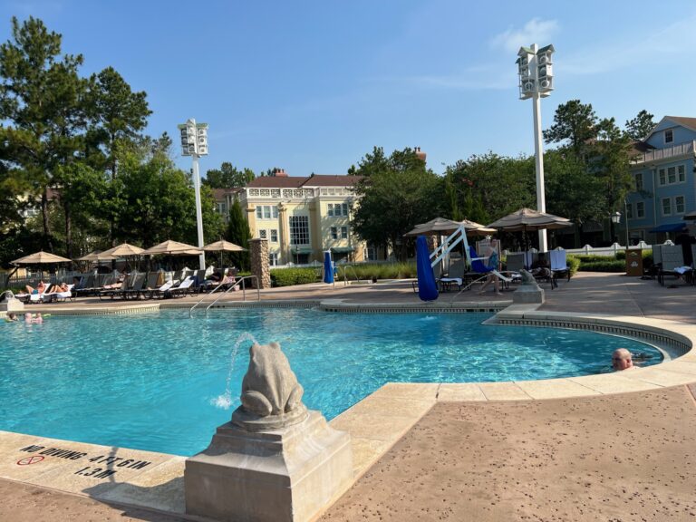 saratoga springs resort pool