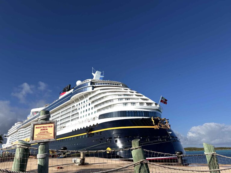 disney cruise review feature